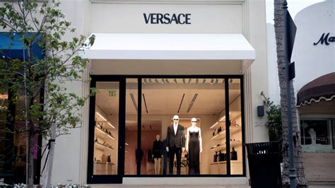 outlet versace miami|versace palm beach.